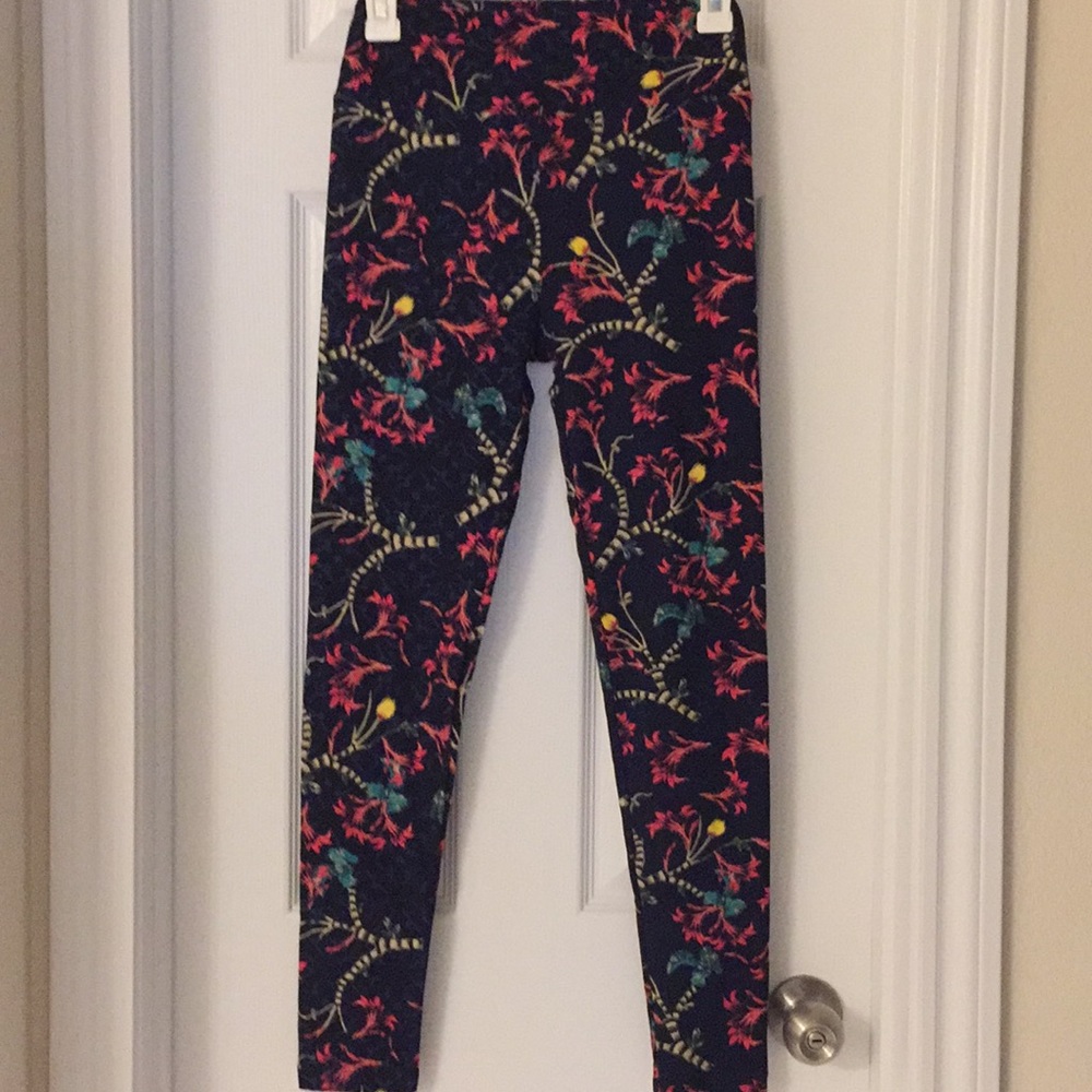 LulaRoe OS Leggings